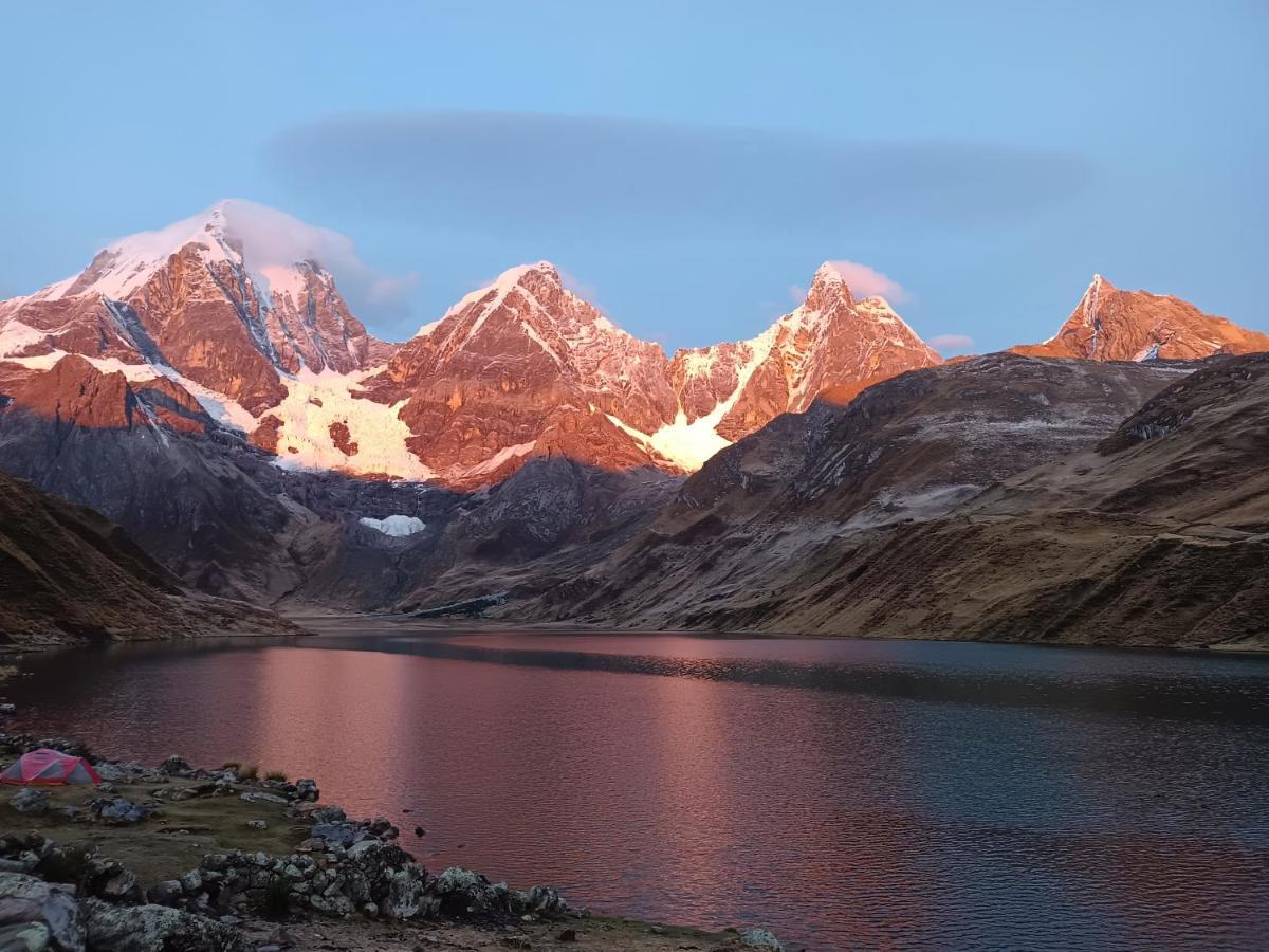 El Amauta De Los Andes Lodging Erik House 瓦拉斯 外观 照片