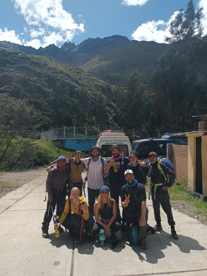 El Amauta De Los Andes Lodging Erik House 瓦拉斯 外观 照片