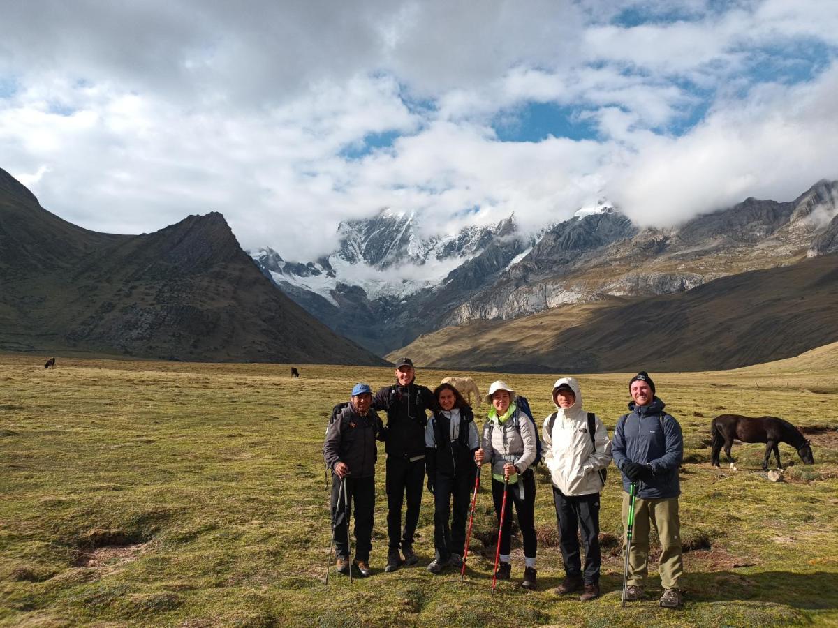 El Amauta De Los Andes Lodging Erik House 瓦拉斯 外观 照片