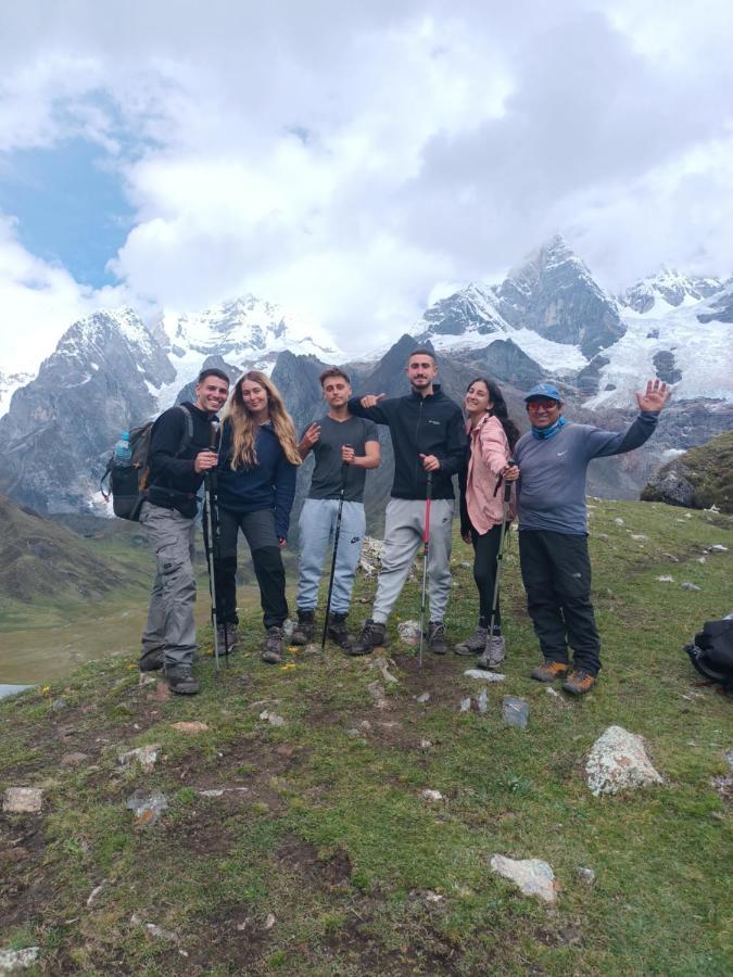 El Amauta De Los Andes Lodging Erik House 瓦拉斯 外观 照片